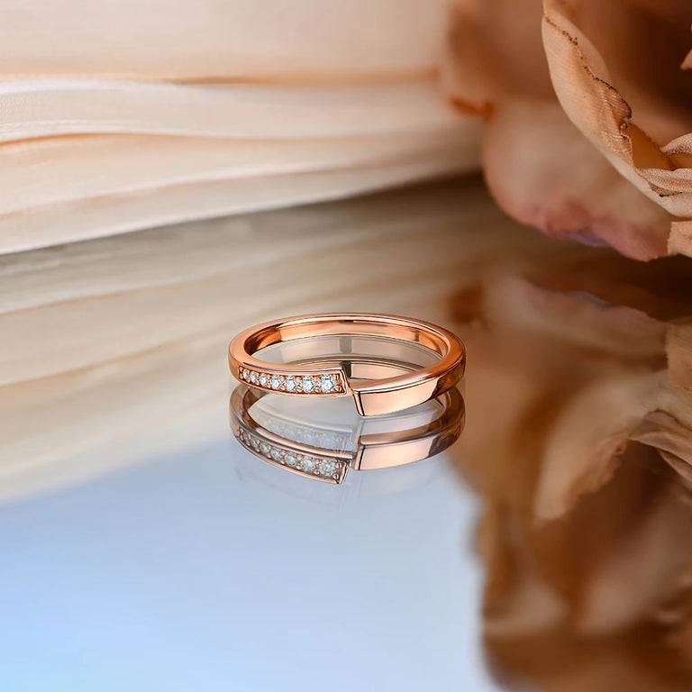 Nord Classic Moissanite Ring